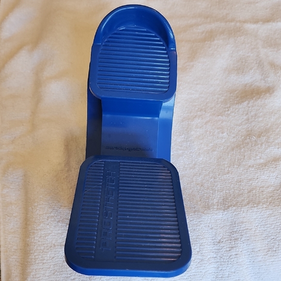 Blue Foot Rocker Stretching Device - Picture 5 of 8